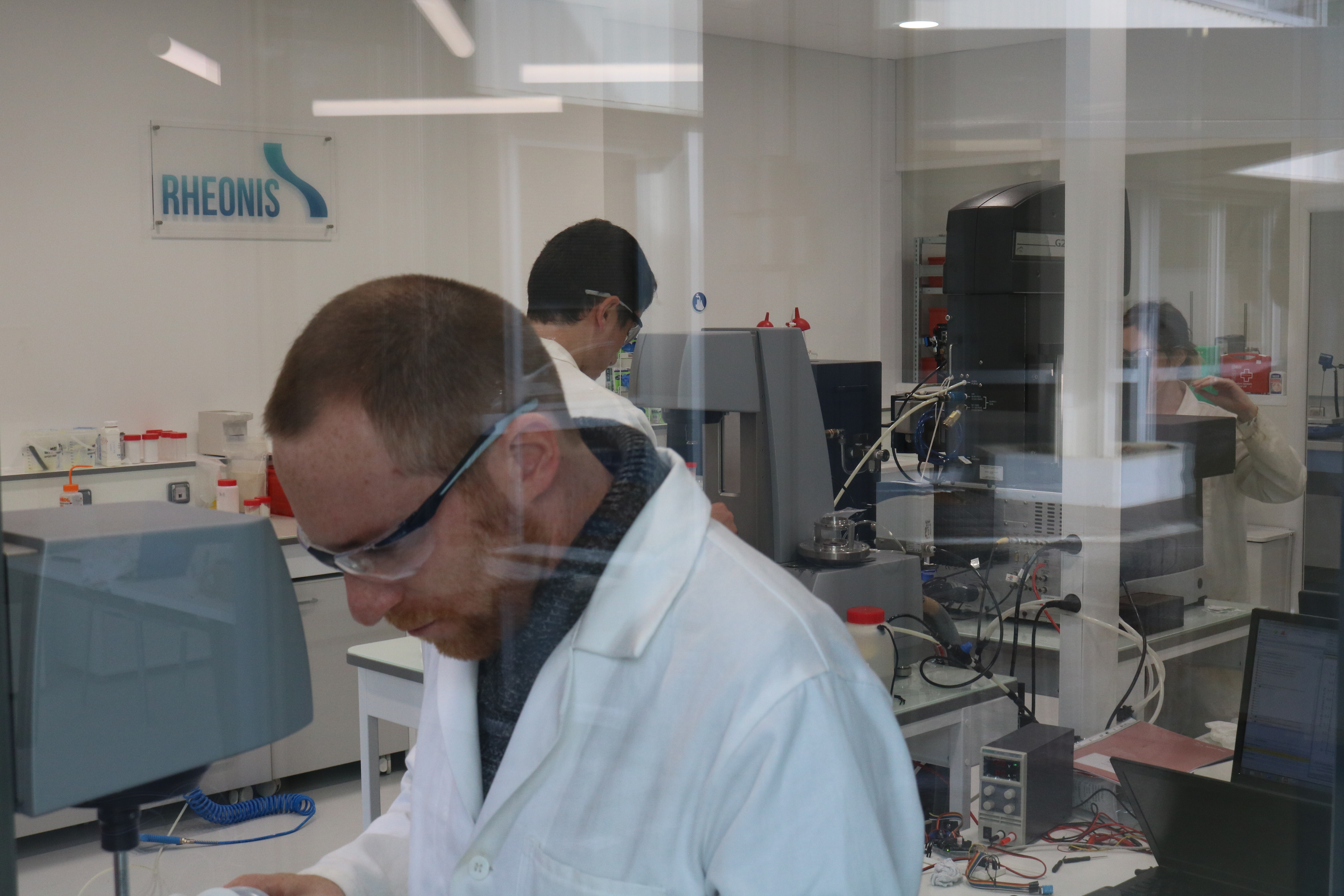 laboratoire-rheonis